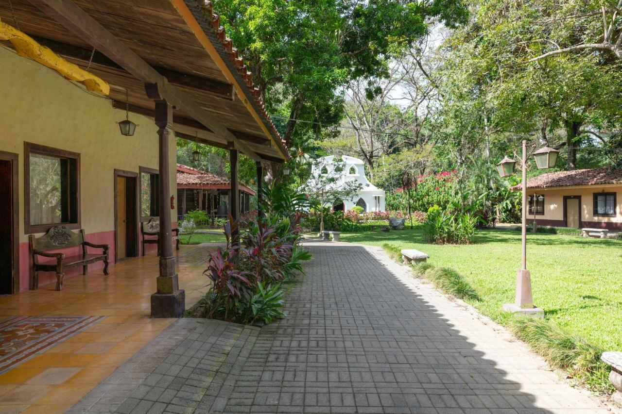 Villa Lapas Jungle Village Tárcoles Екстериор снимка